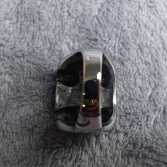 Stainless Steel Cross & Skulls Ring Size 11 RSRN-205 - Picture 4 of 5